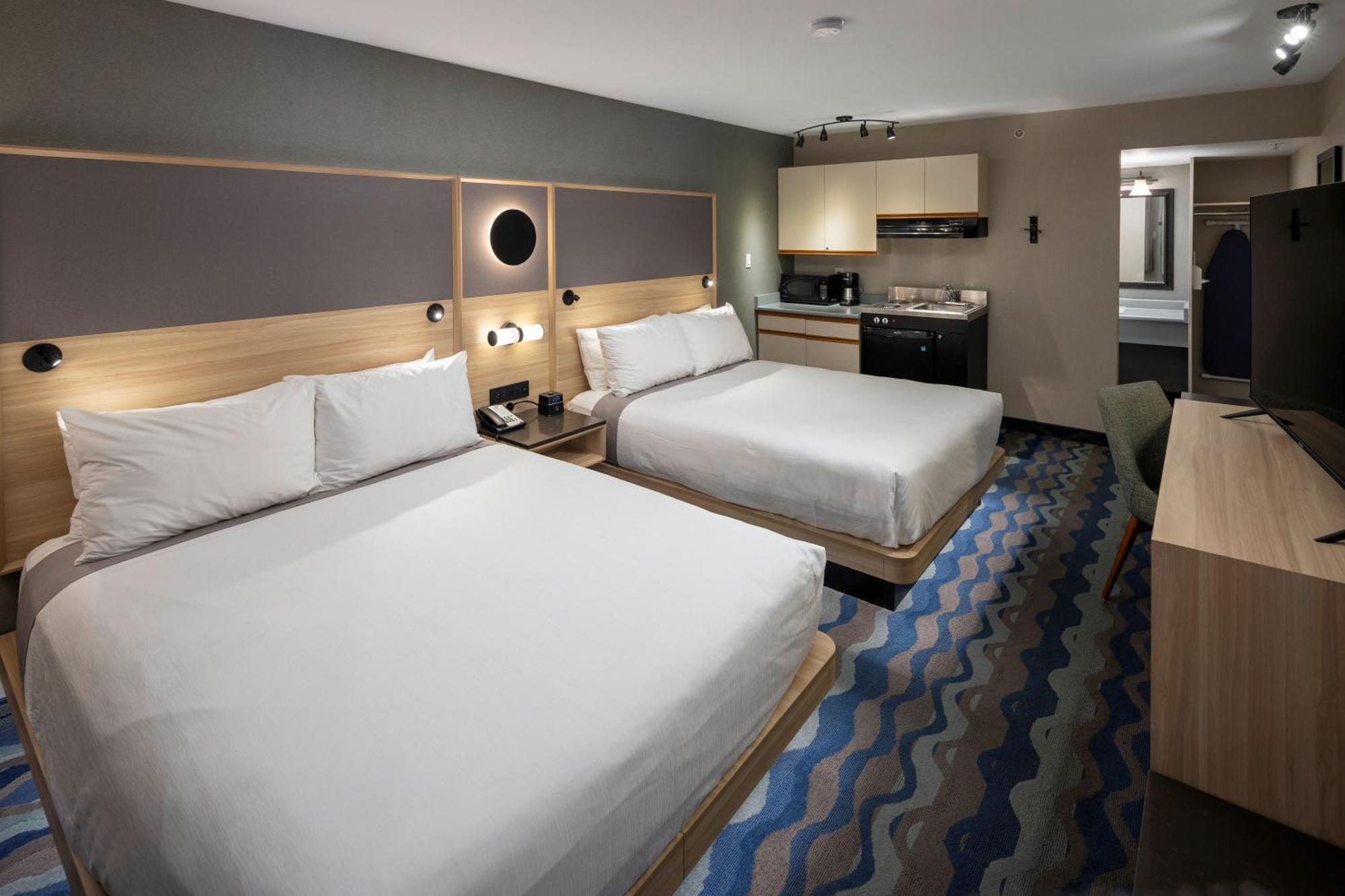 Hotel Accent Victoria Saanich