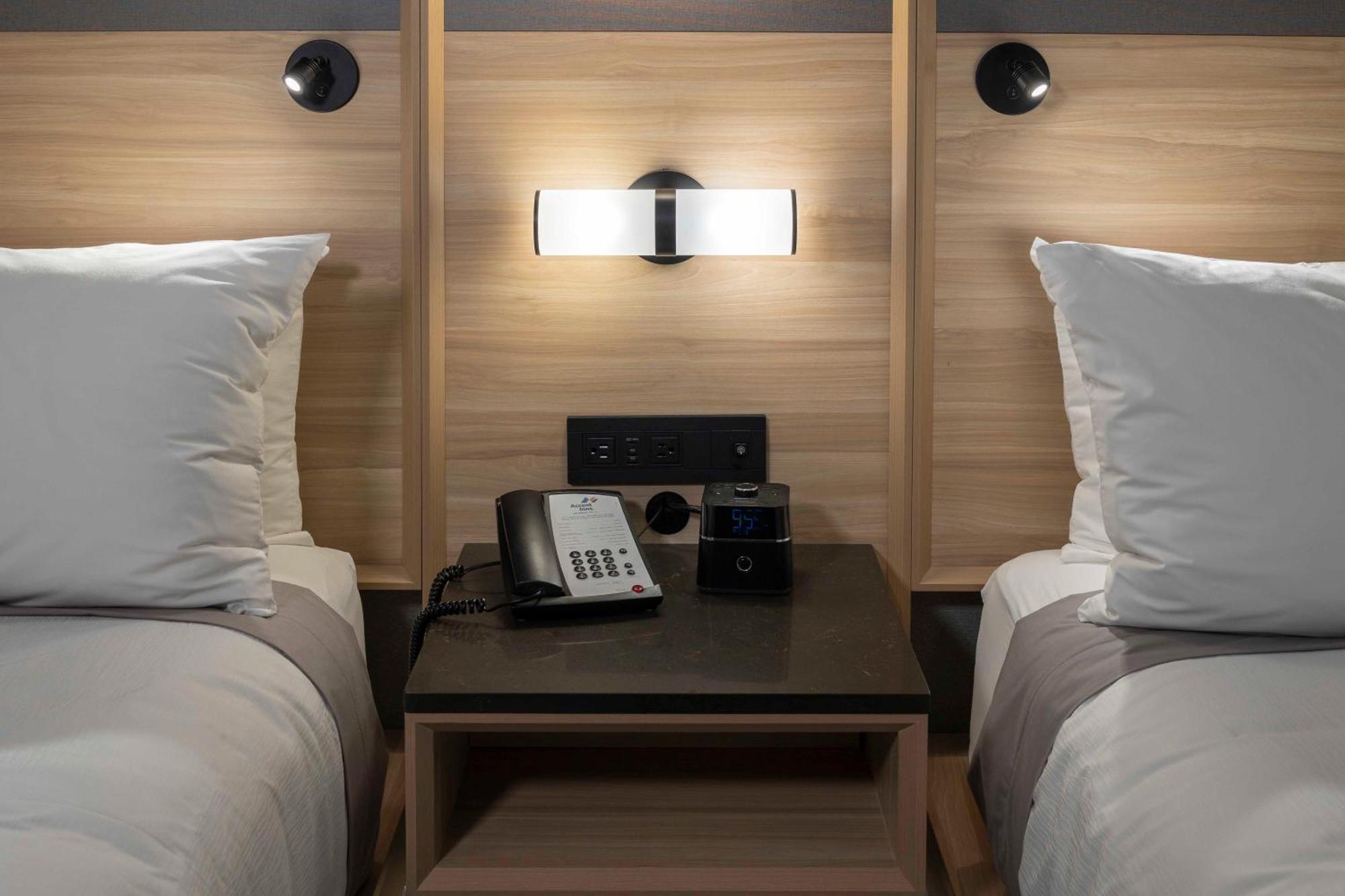 Accent Victoria 3*