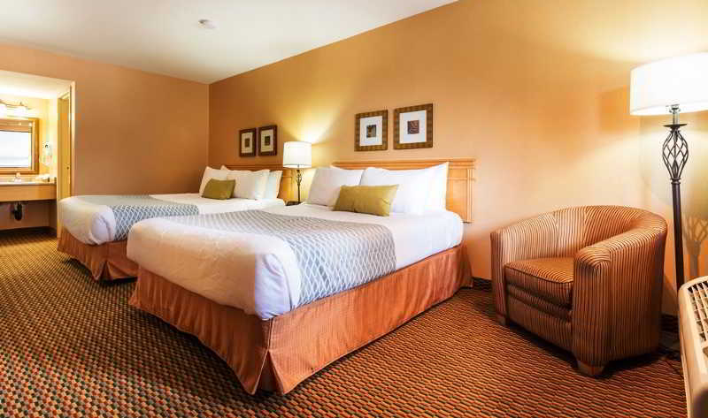 Accent Victoria 3* Saanich