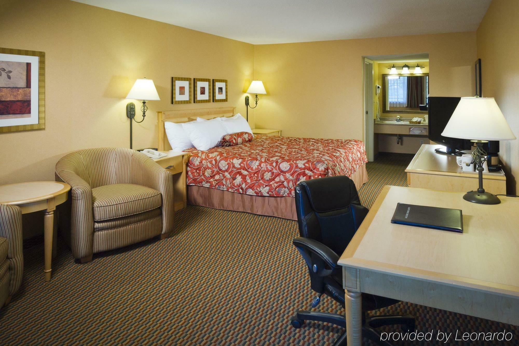 Accent Victoria Hotel 3*